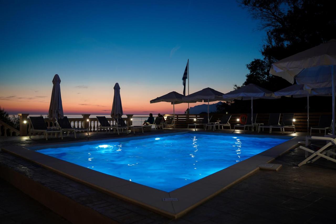 Kostas Beach Apartments Agios Gordios  Exteriér fotografie